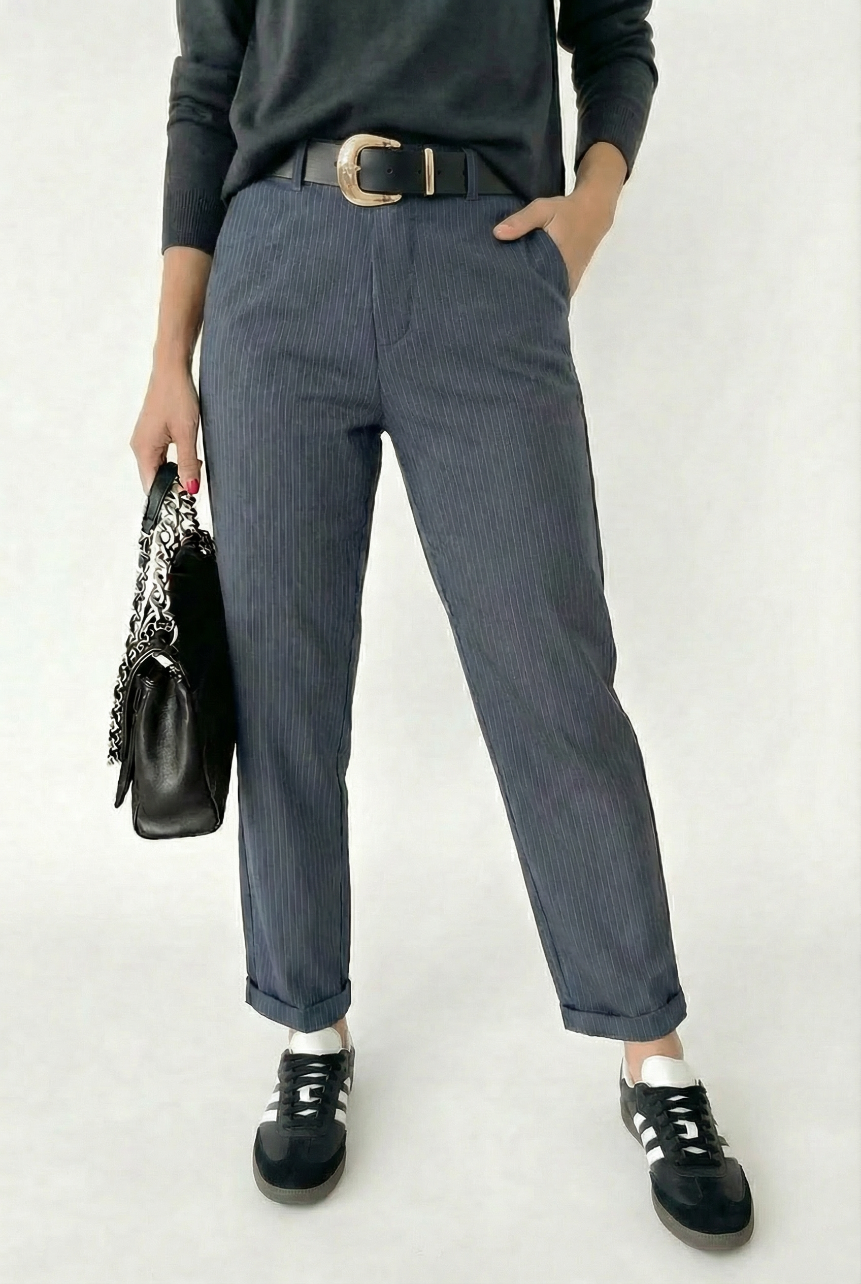 MATHILDA | ELEGANTE, FIGURSCHMEICHELNDE HOSE MIT STREIFEN