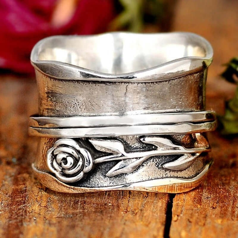 Vintage-Silber-Ring mit Blume